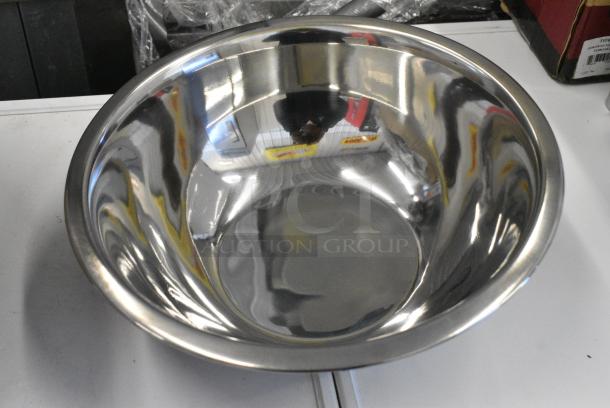 23 BRAND NEW SCRATCH AND DENT! Browne 574955 Stainless Steel Bowl. 23 Times Your Bid! - Image 3 of 5
