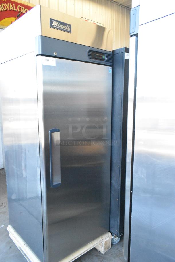 BRAND NEW SCRATCH AND DENT! 2024 Migali C-1F-HC Stainless Steel Commercial Single Door Reach In Single Door Freezer w/ Poly Coated Racks. 115 Volts, 1 Phase. Serial C-1F-HCN5MT006. Tested and Working! - Image 2 of 5