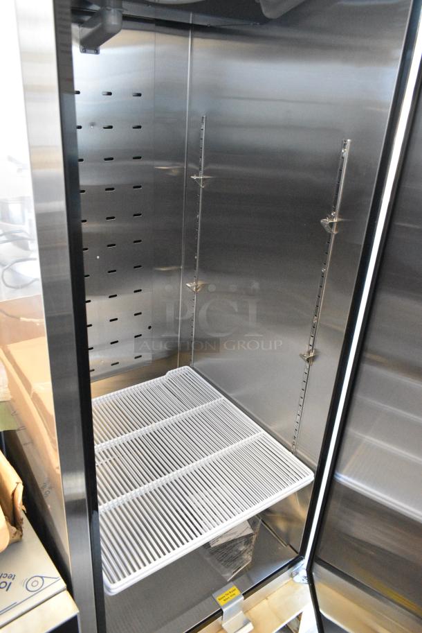 BRAND NEW SCRATCH AND DENT! 2024 Migali C-1F-HC Stainless Steel Commercial Single Door Reach In Single Door Freezer w/ Poly Coated Racks. 115 Volts, 1 Phase. Serial C-1F-HCN41T005. Tested and Working! - Image 4 of 5