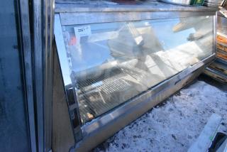 CustomCool Metal Commercial Deli Display Case Merchandiser. 115 Volts, 1 Phase.