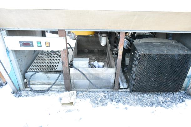 CustomCool Metal Commercial Grab N Go Merchandiser. - Image 2 of 5