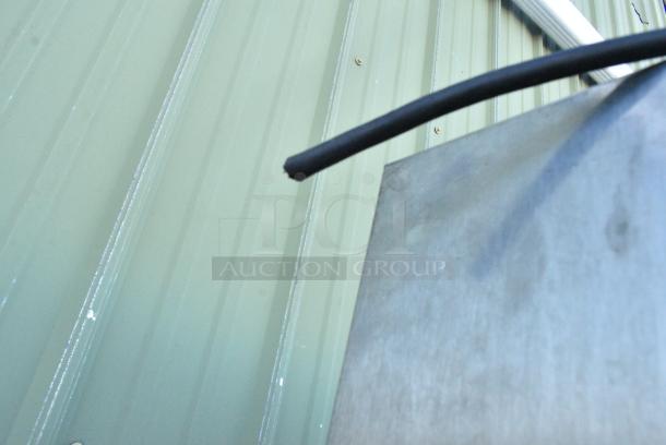 CustomCool GDR1R Metal Commercial Single Door Reach In Cooler Merchandiser. 115 Volts, 1 Phase. - Image 4 of 4