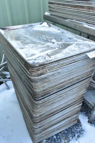 65 Metal Full Size Baking Pans. 65 Times Your Bid!