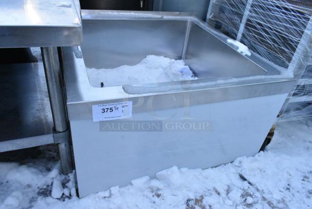 BRAND NEW SCRATCH AND DENT! Steelton 522MS242412 Stainless Steel Mop Sink. - Image 2 of 3