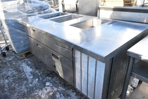 Delfield Stainless Steel 3 Bay Steam Table w/ 2 Refrigerated Drawers and 1 Door. - Image 2 of 3