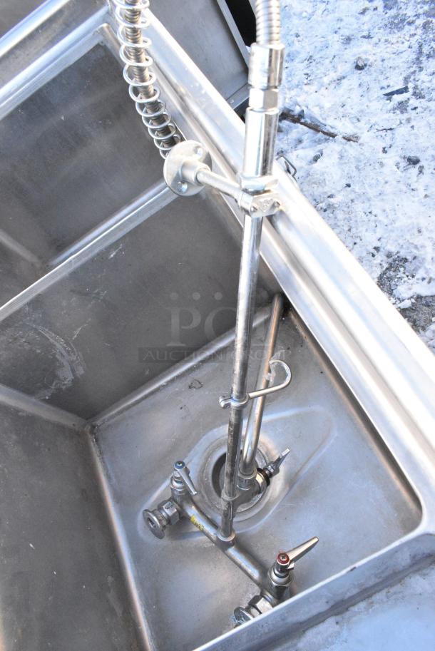 Stainless Steel 3 Bay Sink w/ Left Side Drain Board, Handles and Spray Nozzle Attachment. - Image 3 of 4