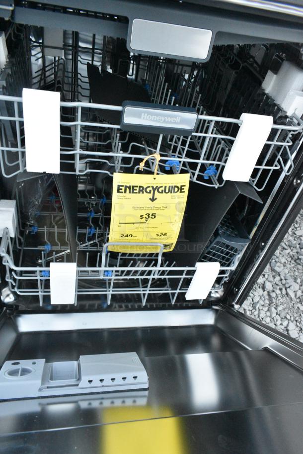 BRAND NEW SCRATCH AND DENT! Honeywell Stainless Steel Undercounter Dishwasher. - Image 3 of 3