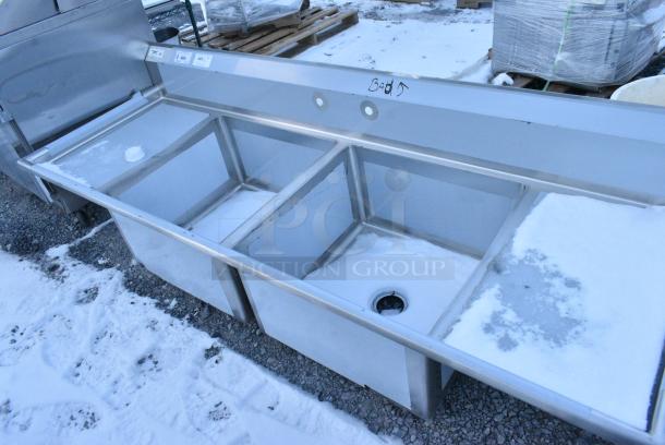 BRAND NEW SCRATCH AND DENT! Regency 600S22424218 86" 16 Gauge Stainless Steel Two Compartment Commercial Sink. No Legs. - Image 2 of 3