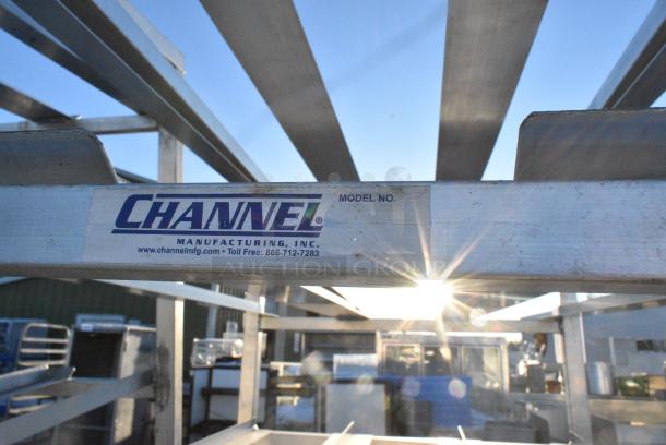 Channel Metal Commercial #10 Can Rack - Image 4 of 4