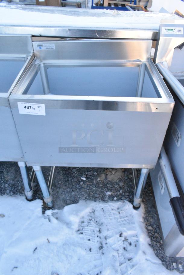 BRAND NEW SCRATCH AND DENT! Steelton 522UIB1824 18" x 24" Underbar Ice Bin with Bottle Holders - 77 lb. - Image 1 of 4