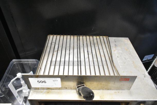 Fusion 508 Metal Countertop Electric Powered Snack Oven Pizza Oven. 120 Volts, 1 Phase. Tested and Working! - Image 5 of 7