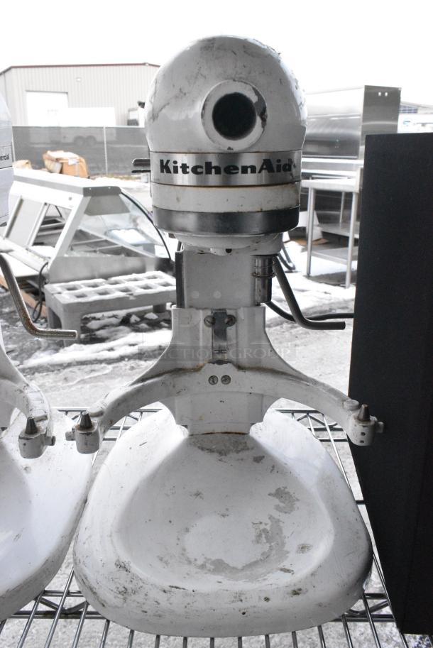KitchenAid KSMC50S Metal Countertop 5 Quart Planetary Dough Mixer. 120 Volts, 1 Phase. Tested and Working! - Image 1 of 6