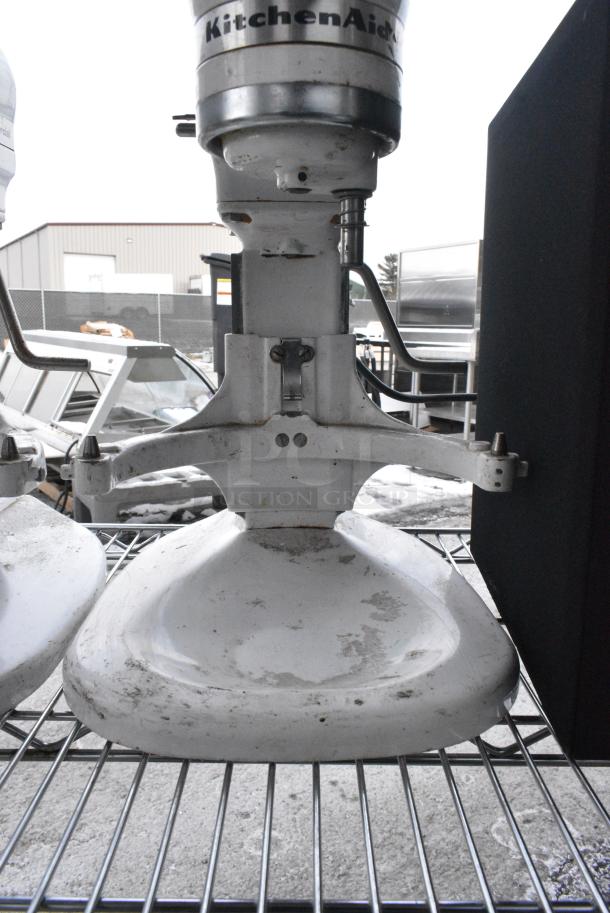 KitchenAid KSMC50S Metal Countertop 5 Quart Planetary Dough Mixer. 120 Volts, 1 Phase. Tested and Working! - Image 3 of 6