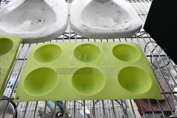 4 Green 6 Well Pan Liner. 4 Times Your Bid! - Image 2 of 3