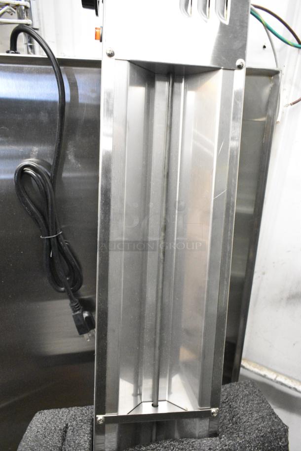 BRAND NEW SCRATCH AND DENT! APW Wyott FD-54L 54" Calrod Strip Food Warmer with Infinite Controls. 120 Volts, 1 Phase. - Image 5 of 6