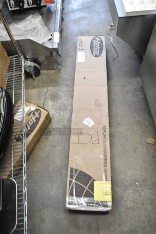 BRAND NEW SCRATCH AND DENT! Hatco GRA-42 42" Glo-Ray Single Infrared Warmer with Toggle Control. 120 Volts, 1 Phase.