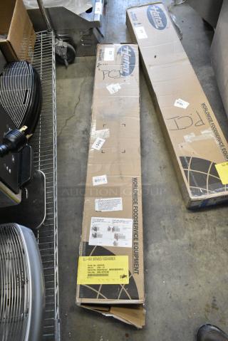 BRAND NEW SCRATCH AND DENT! Hatco GRA-42 42" Glo-Ray Single Infrared Warmer with Toggle Control. 120 Volts, 1 Phase.