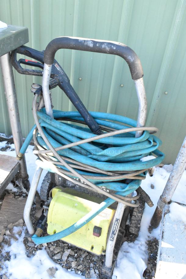1700PSI 1.2 GPM Pressure Washer - Image 2 of 6