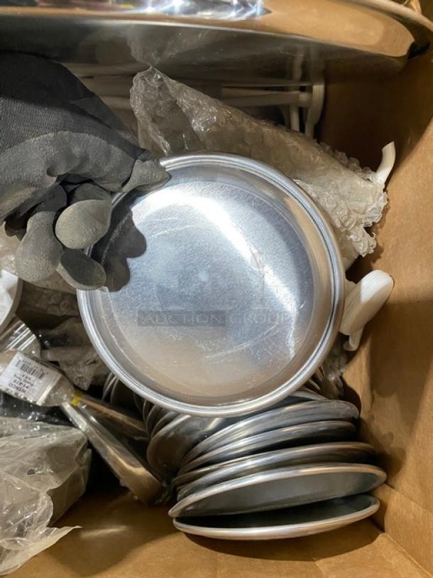 NEW! MIXED BOX! Lot Of Miscellaneous Kitchen Utensils! All One Money! - Image 6 of 9