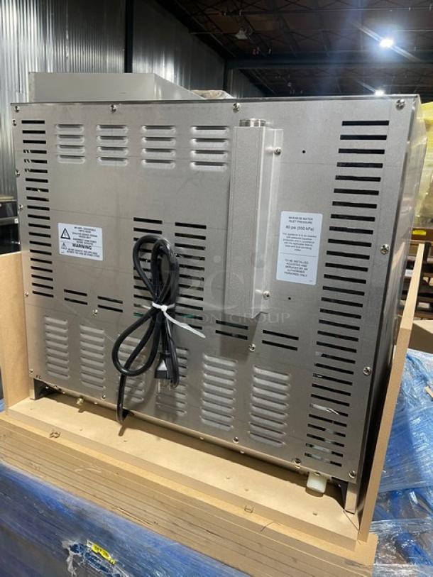 BRAND NEW! IN THE BOX! Moffat TurboFan 20D Series Commercial Stainless Steel Electric Powered Half-Size Countertop Convection Oven! With Wire Oven Racks! Model: E23D3 SN: 2271163! 208V 1 Phase! With Legs! - Image 6 of 13
