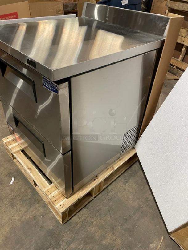 BRAND NEW! IN THE BOX! Turbo Air Super Deluxe Series Commercial Stainless Steel 2 Drawer Refrigerated Worktop Cooler! With Back Splash! Model: TWR-28SD-D2-N SN: H2VTW2RD219002! 115V 1 Phase! With Casters! - Image 6 of 14