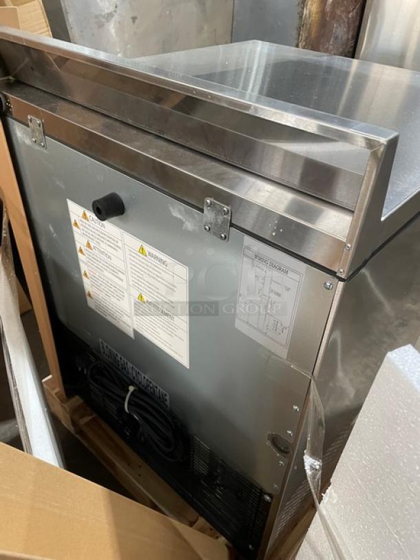 BRAND NEW! IN THE BOX! Turbo Air Super Deluxe Series Commercial Stainless Steel 2 Drawer Refrigerated Worktop Cooler! With Back Splash! Model: TWR-28SD-D2-N SN: H2VTW2RD219002! 115V 1 Phase! With Casters! - Image 7 of 14