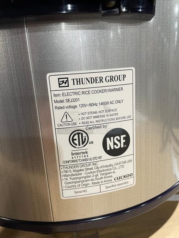 BRAND NEW! IN THE BOX! Thunder Group Commercial Stainless Steel Electric Powered Countertop 30-Cup Rice Cooker/Warmer! With Hinged Lid & Digital Controls! Model: SEJ3201 SN: 2208AME0776! 120V 1 Phase! - Image 9 of 12