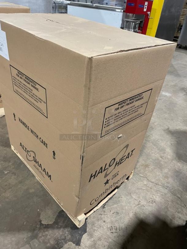 BRAND NEW! IN THE BOX! Alto-Shaam! 2023!  Halo Heat Series Commercial Stainless Steel 6 Pan Low Temp Hot Food Holding Cabinet! EcoSmart Certified! With Adjustable Thermostat! With Chrome Plated Wired Racks! Model: 500-S SN: 3382413-1! 120V 1 Phase! On Casters! - Image 3 of 13