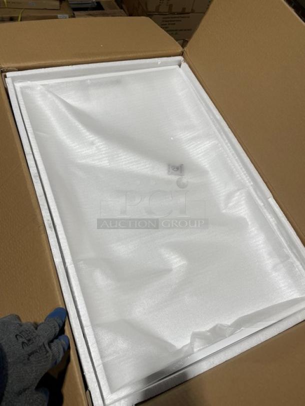 NEW! FULL PALLET! Wescon By Lancaster Commercial Products Commercial White Large Size Lacquered MDF Serving Trays! With Handles! Model: 0911002WHT4! ALL NEW IN THE BOX! 28X Your Bid! - Image 7 of 13