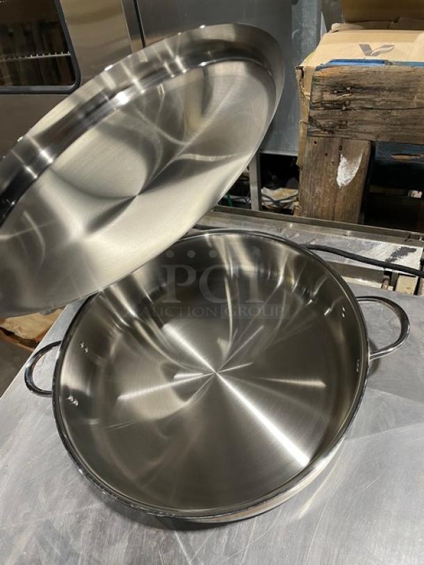 BRAND NEW! IN THE BOX! Bon Chef Commercial Stainless Steel Yellow Striped 9 Qt Classic Country French Pot! With Induction Bottom! With Handles & Cover! Model: 60032CFYELLOW! ALL NEW IN THE BOX! 4X Your Bid! - Image 7 of 9