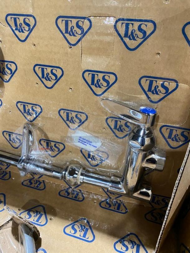 BRAND NEW! IN THE BOX! T & S Brass Commercial Chrome Plated Wall Mount Pre-Rinse Unit! With 12" Swing Nozzle! With 44" Flex Hose! With B-0107-C Low Flow Spray Valve! Model: B-0133-ADF12-BC! - Image 9 of 11