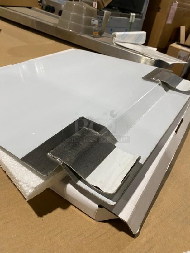 BRAND NEW! IN THE BOX! BK Resources Commercial Stainless Steel Fryer Splash Guard! Model: BK-FSS! - Image 5 of 7