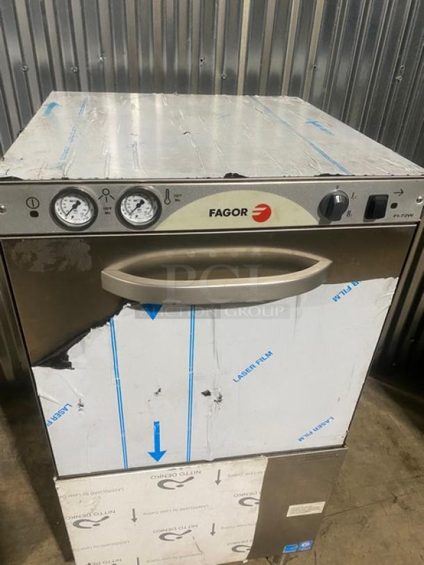 NEW! SCRATCH-N-DENT! Fagor Commercial Stainless Steel Free-Standing Professional Dishwasher! Energy Star Certified! Model: FI-72W4W SN: 1102 000163! 240V 3 Phase! On Legs! - Image 5 of 11