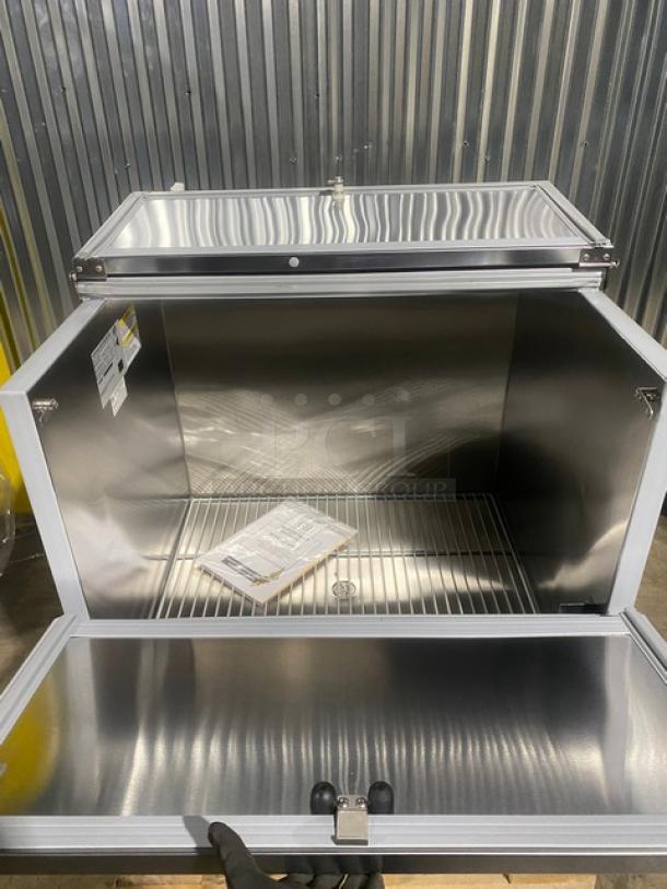 NEW! SCRATCH-N-DENT! Beverage-Air Commercial Stainless Steel Cold Wall Single Access Milk Cooler! Energy Star Certified! With Heavy-Duty Epoxy-Coated Wire Rack! With Safety Bumper Edge Self-Latching Doors/Lids! Model: SM34HC-S SN: 13206661! 115V 1 Phase! On Casters! - Image 11 of 15