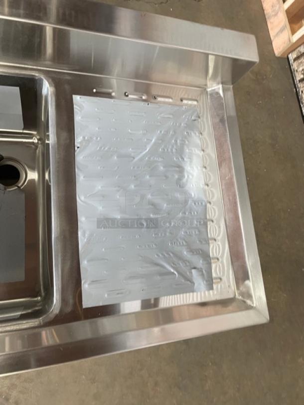 NEW! SCRATCH-N-DENT! Prepline Commercial Stainless Steel Single Bowl Underbar Hand Sink! With 3" Back Splash! With Left & Right Side Drain Boards! Model: BAR-1C-LR! - Image 4 of 7
