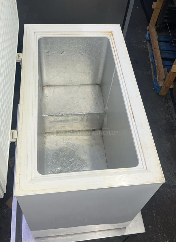 GREAT Haier Household Freezer "hncm070e", white, chest freezer - Image 6 of 6
