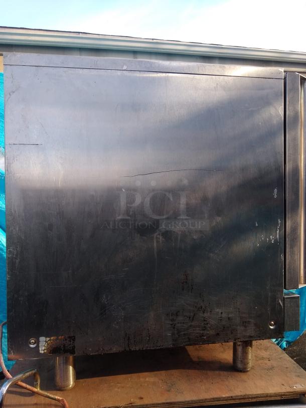 Moffat G32D5 Turbofan® Single Full Size Convertible Liquid Propane Gas Convection Oven - 33,000 BTU - Image 3 of 4