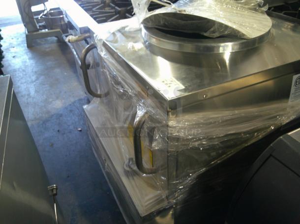 BRAND NEW NEVER USED Puri Tandoor Indian Clay Oven - Natural Gas, Comes With All Utensils & Tools NEW - Image 1 of 7