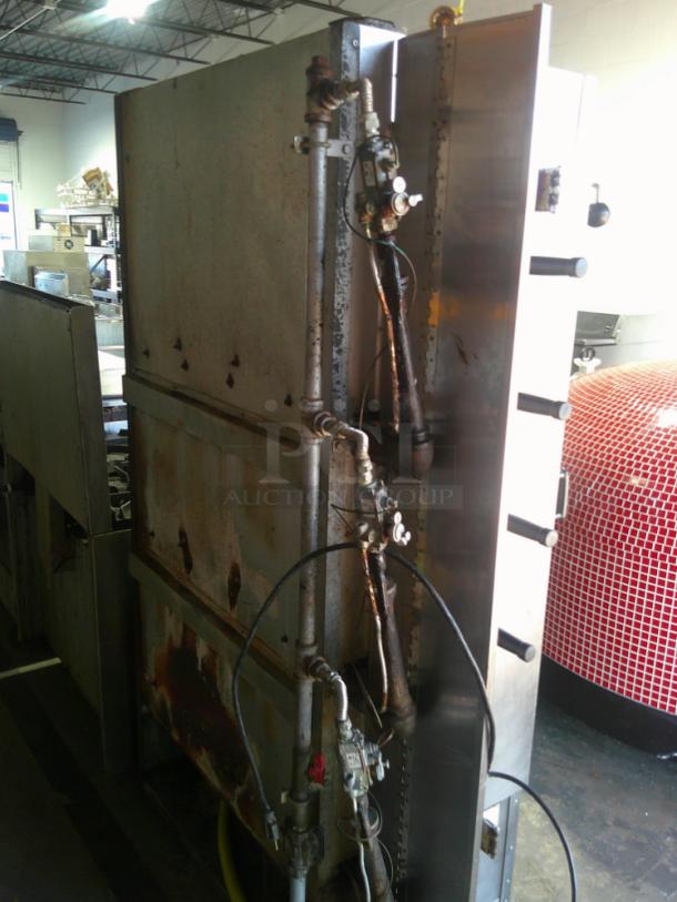 NICE 4 Spit Commercial Rotisserie Oven - Includes Spits, Drip Tray, & Fire Bricks! - Image 5 of 5