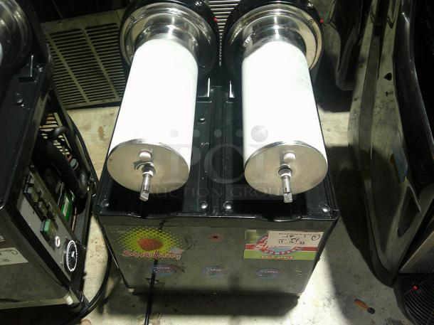 TESTED FREEZING Curtis CFB2 Frozen Drink Slushy Granita Machine! - Image 1 of 7