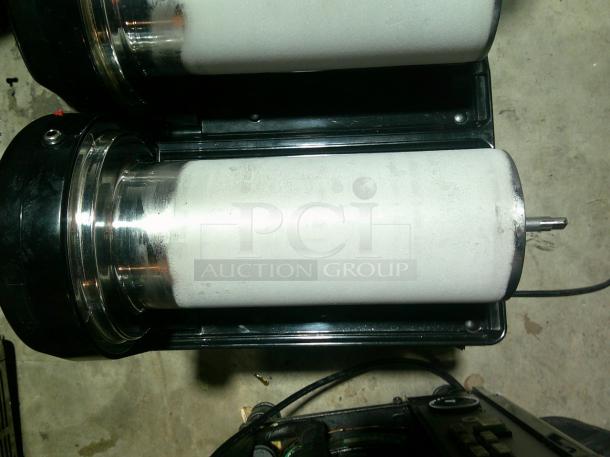 TESTED FREEZING Curtis CFB2 Frozen Drink Slushy Granita Machine! - Image 4 of 7