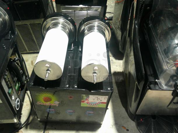 TESTED FREEZING Curtis CFB2 Frozen Drink Slushy Granita Machine! - Image 6 of 7