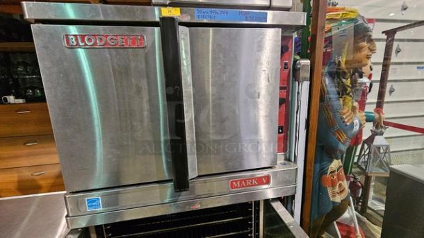 Blodgett Electric Double Deck Full Size Convection Ovens Mark V 111. - Image 4 of 9