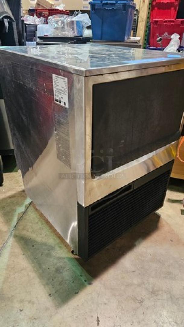 Hoshizaki KM-151BAH, Crescent Cuber Icemaker, Air-cooled, Built in Storage Bin. - Image 4 of 4
