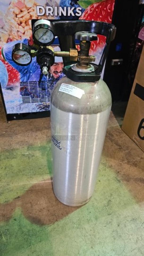 CO2 Tank - Image 2 of 2