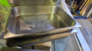 Lot of 4 Stainless Steel Food Pans (4xBid)