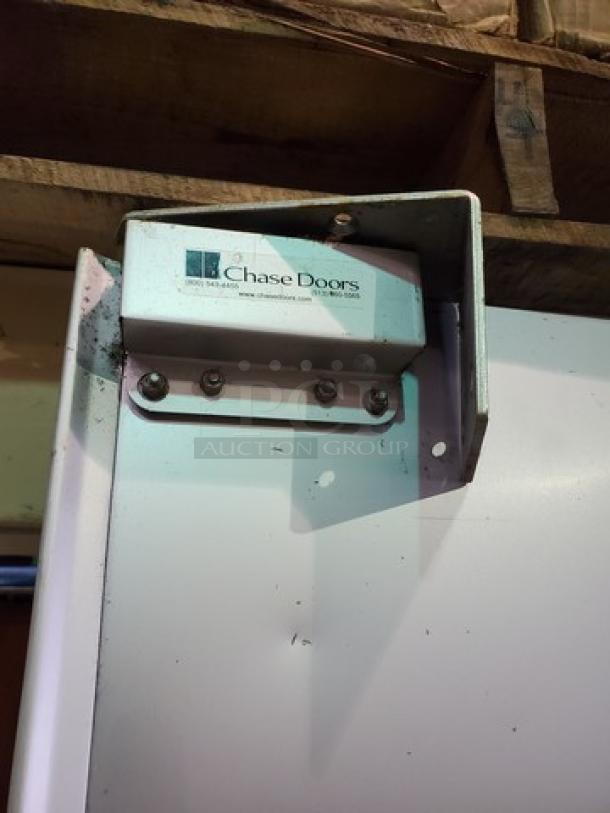 Single Swinging Traffic Door - Image 2 of 3