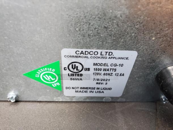 Cadco CG-10 21" x 12" Electric Countertop Griddle - 1,500W, 120V - Image 2 of 2