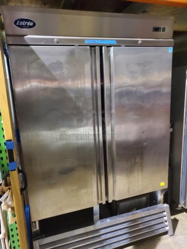 Entree CF2 49 Cu.Ft. Commercial 2 Door Stainless Freezer. On Casters - Image 1 of 13