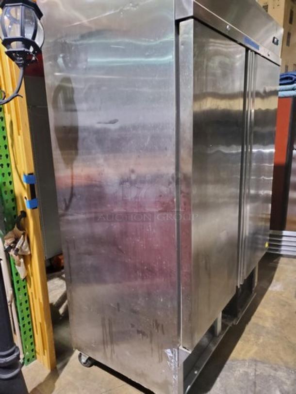 Entree CF2 49 Cu.Ft. Commercial 2 Door Stainless Freezer. On Casters - Image 7 of 13